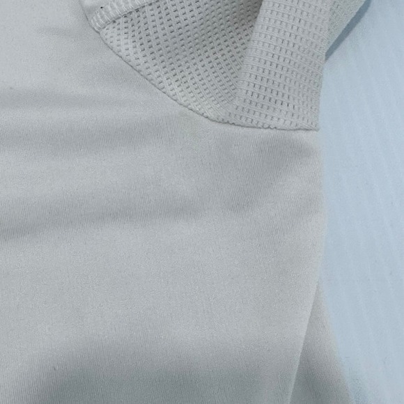 Bassdash Mens UPF 50+ UV Protection Long Sleeve Fishing Shirt Hoodie Medium - Picture 5 of 7